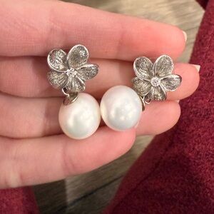 Hibiscus Pearl Dangle Earrings